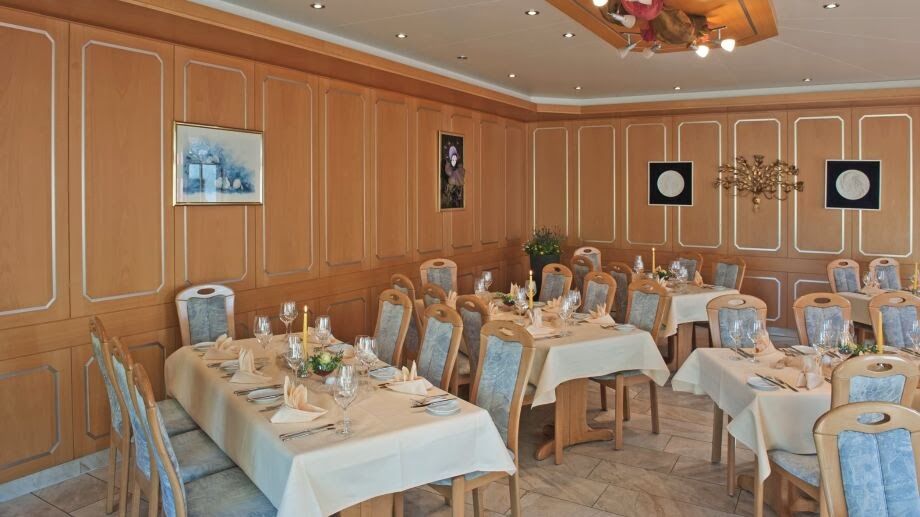 Hotel Landgasthof Kranz Хюфинген Экстерьер фото
